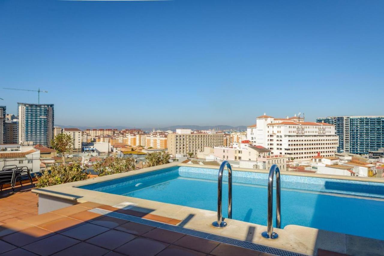 Gibraltar Central Suites Extérieur photo